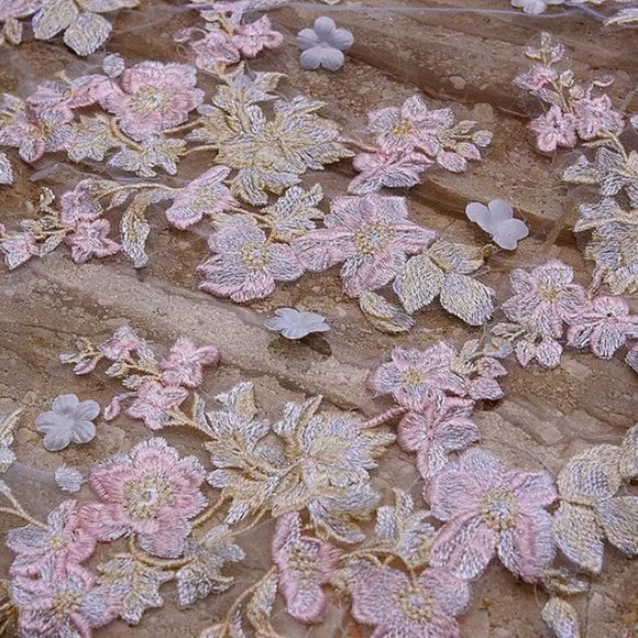 Wedding Veil - Picture 3 of 6